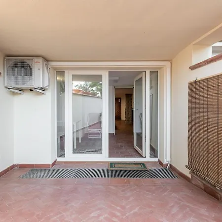 La Casa Davanti Al Mare Quartu SantʼElena