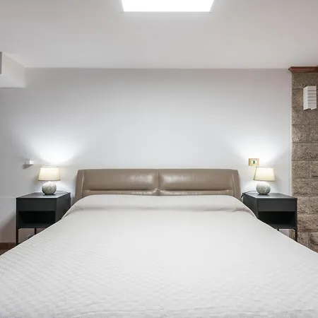 La Casa Davanti Al Mare 아파트 콰르투 산텔레나